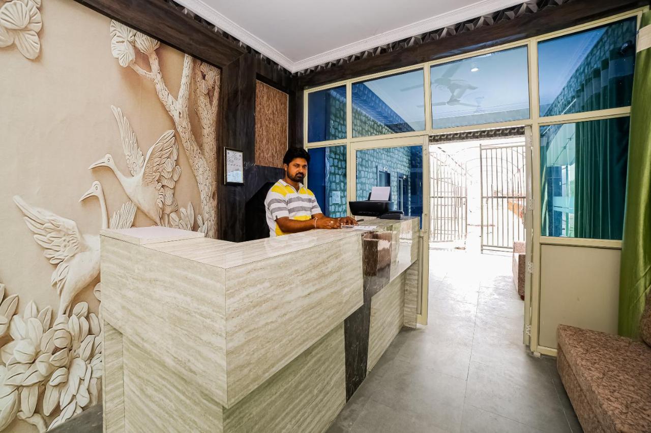 Oyo 41923 Prema Kunj Resort Jhansi Luaran gambar