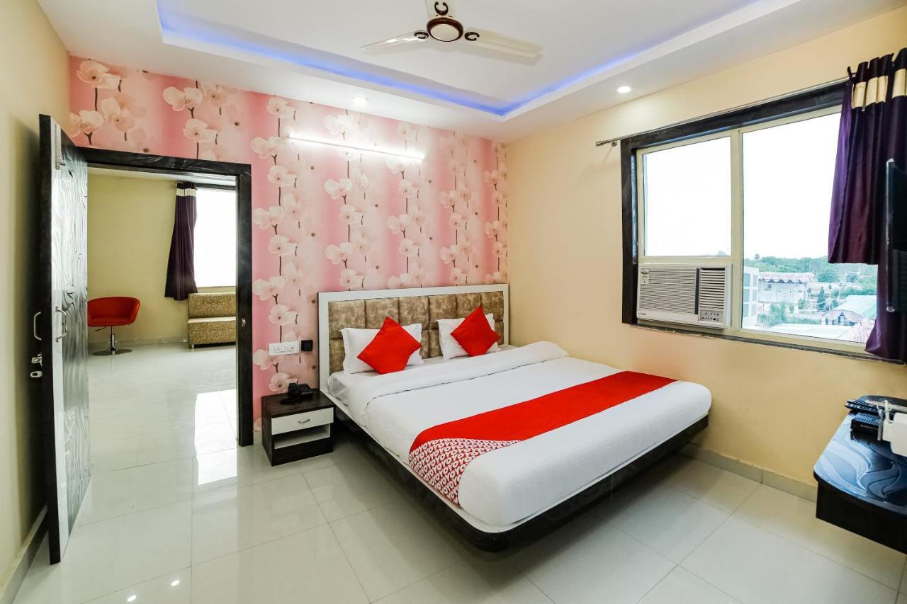 Oyo 41923 Prema Kunj Resort Jhansi Luaran gambar
