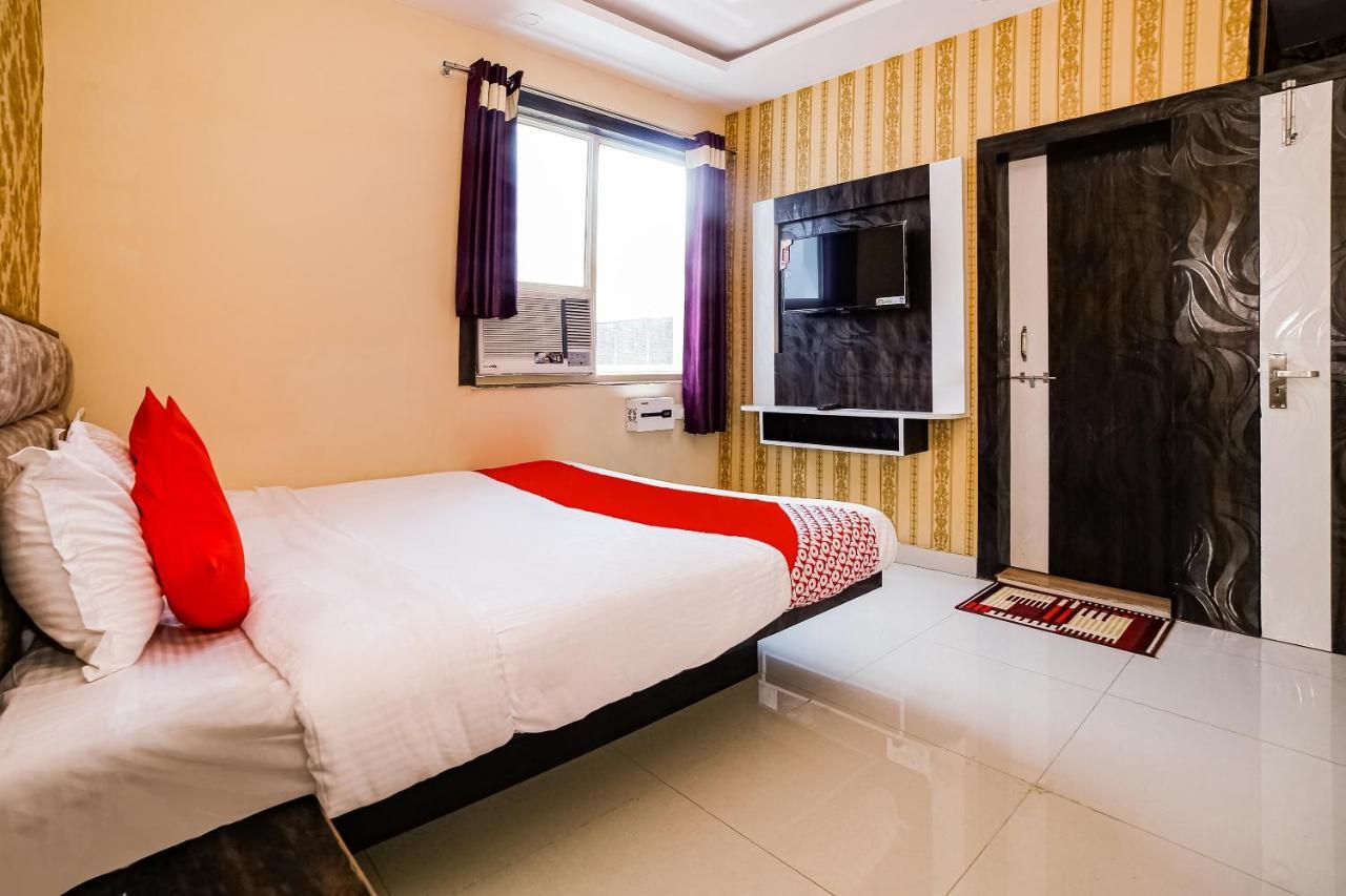 Oyo 41923 Prema Kunj Resort Jhansi Luaran gambar