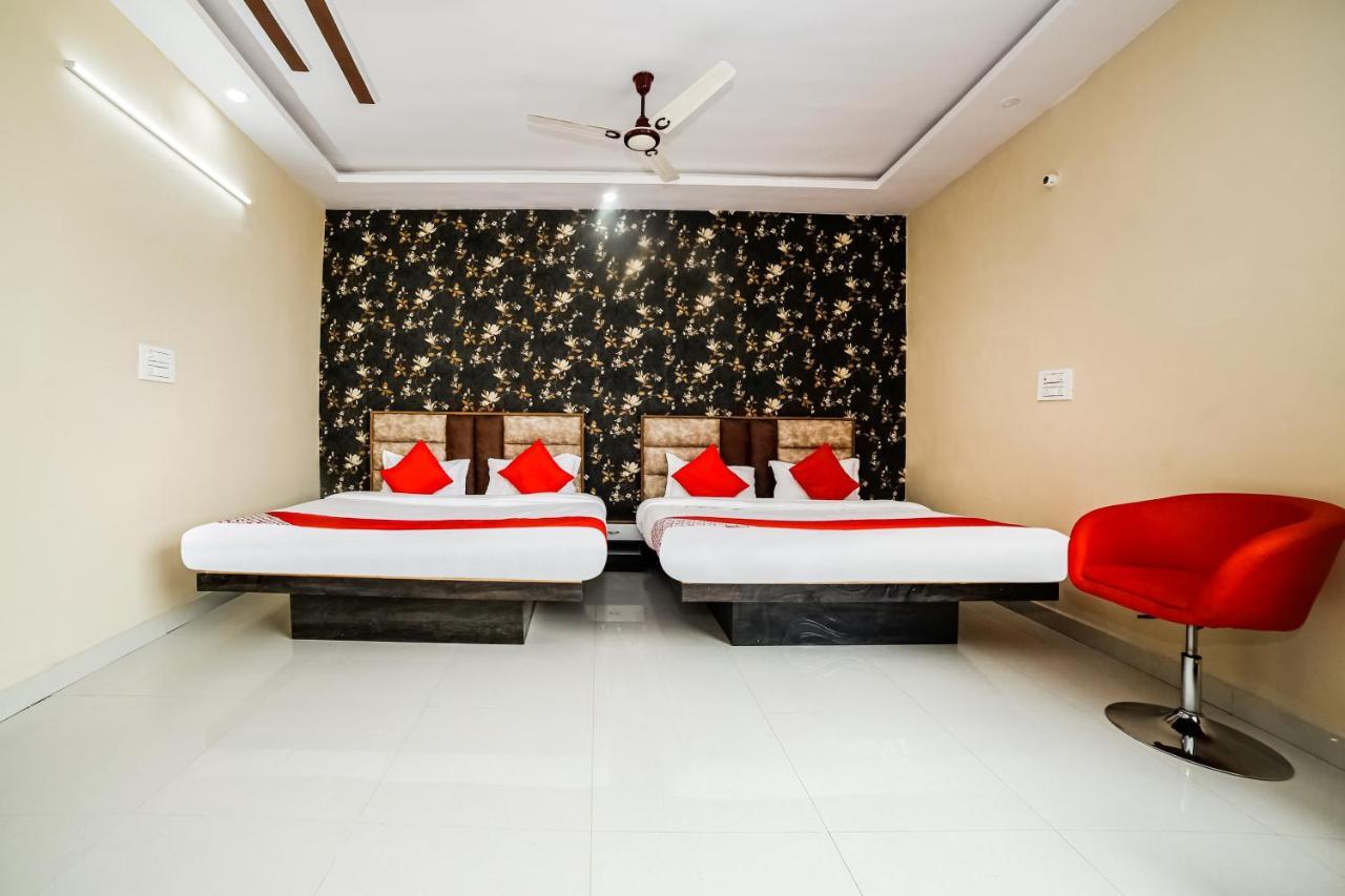 Oyo 41923 Prema Kunj Resort Jhansi Luaran gambar