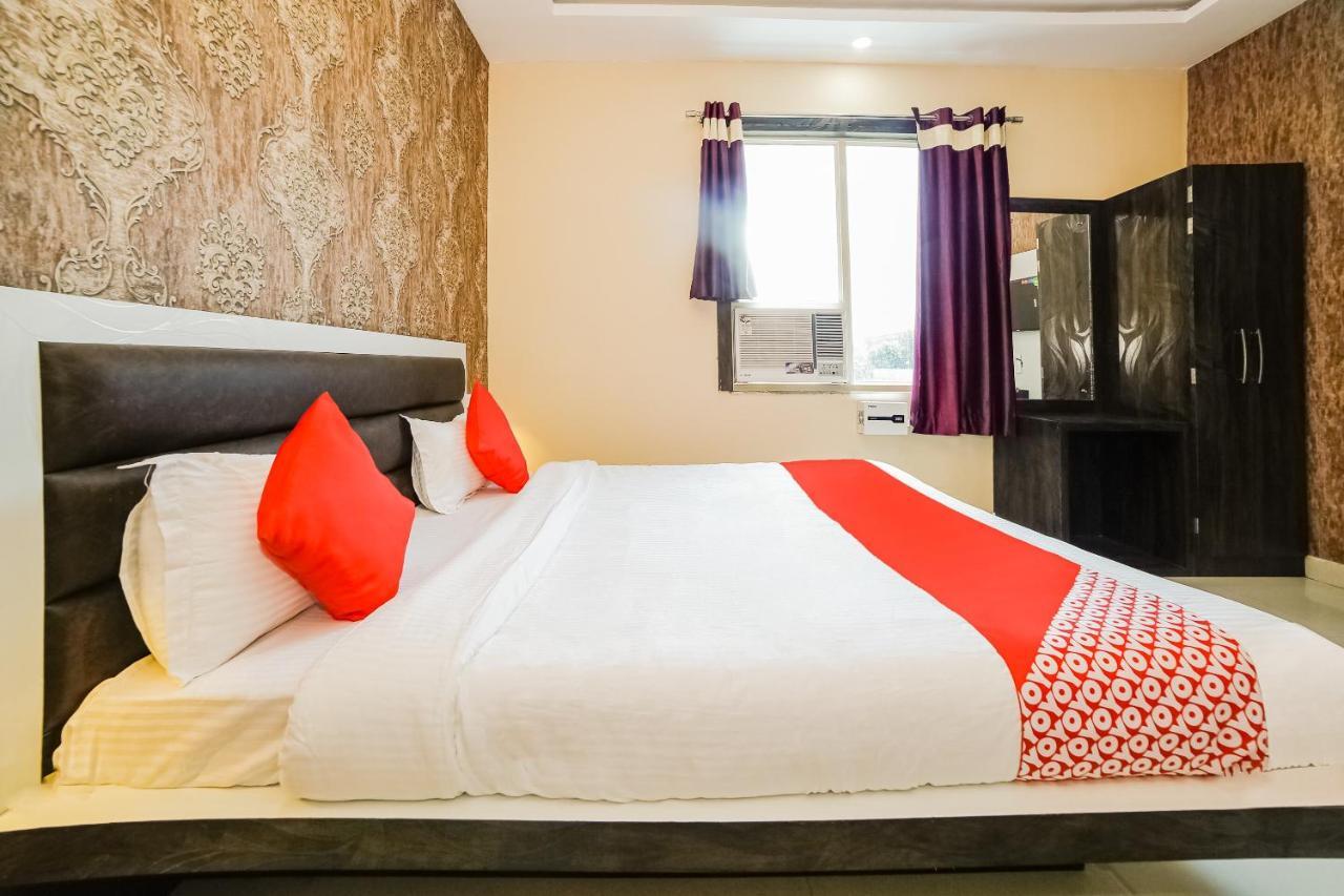 Oyo 41923 Prema Kunj Resort Jhansi Luaran gambar