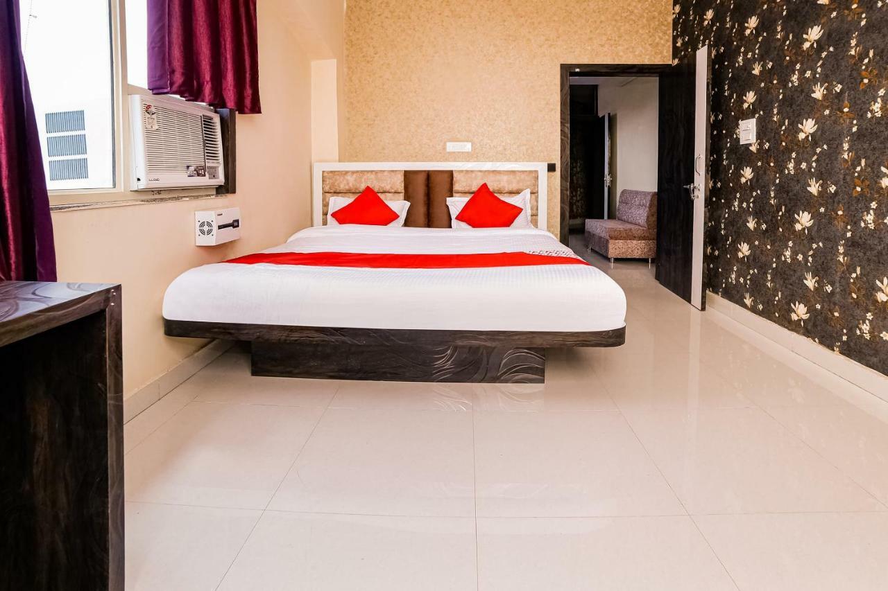 Oyo 41923 Prema Kunj Resort Jhansi Luaran gambar